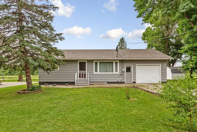 $133,000 | 307 Dove Street Northeast, Minnesota Lake, MN 56068