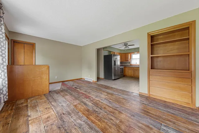 $133,000 | 307 Dove Street Northeast, Minnesota Lake, MN 56068