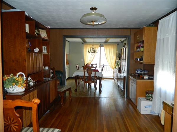 17 Hiawatha Road Woburn, MA 01801 - Photo 11 of 20 Gallery Image 11