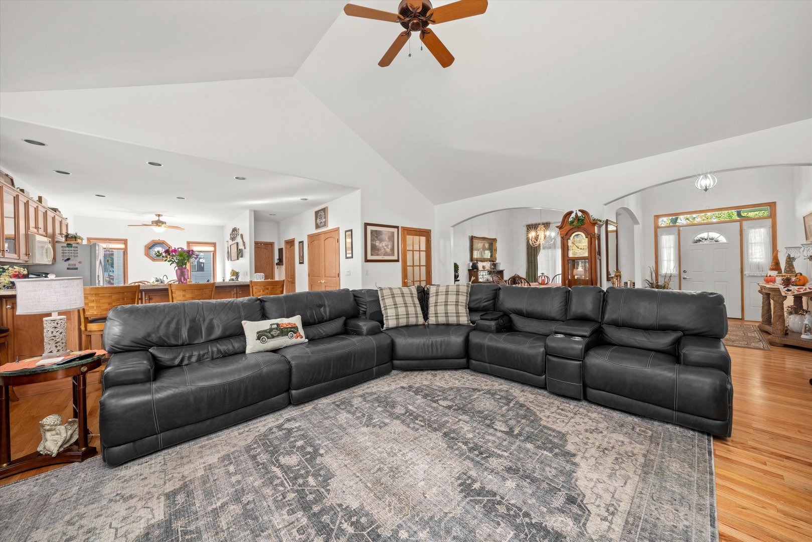 11421 192nd Street Mokena, IL 60448 - Photo 4 of 31