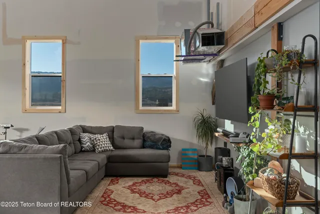 $1,595,000 | 126 Corral Road, Alpine, WY 83128