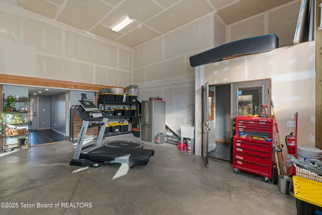 $1,595,000 | 126 Corral Road, Alpine, WY 83128