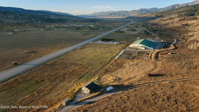 $1,595,000 | 126 Corral Road, Alpine, WY 83128