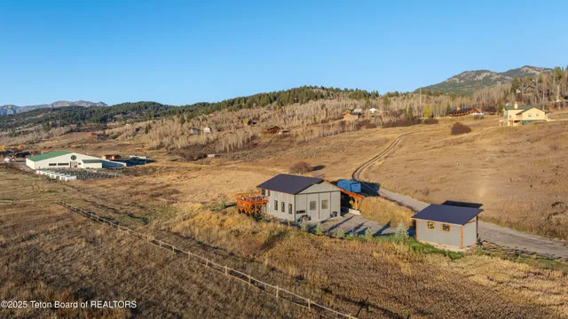 $1,595,000 | 126 Corral Road, Alpine, WY 83128