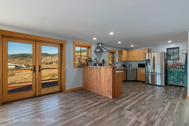 $1,595,000 | 126 Corral Road, Alpine, WY 83128