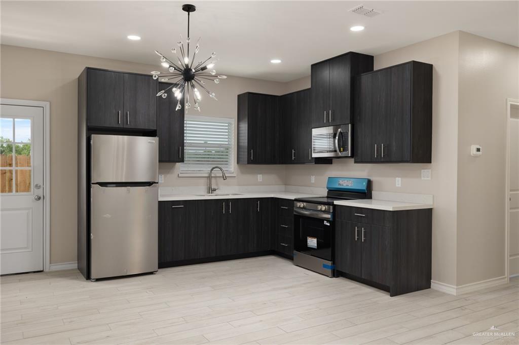 188 Farrell Road, Unit 1 Weslaco, TX 78596 - Photo 5 of 13