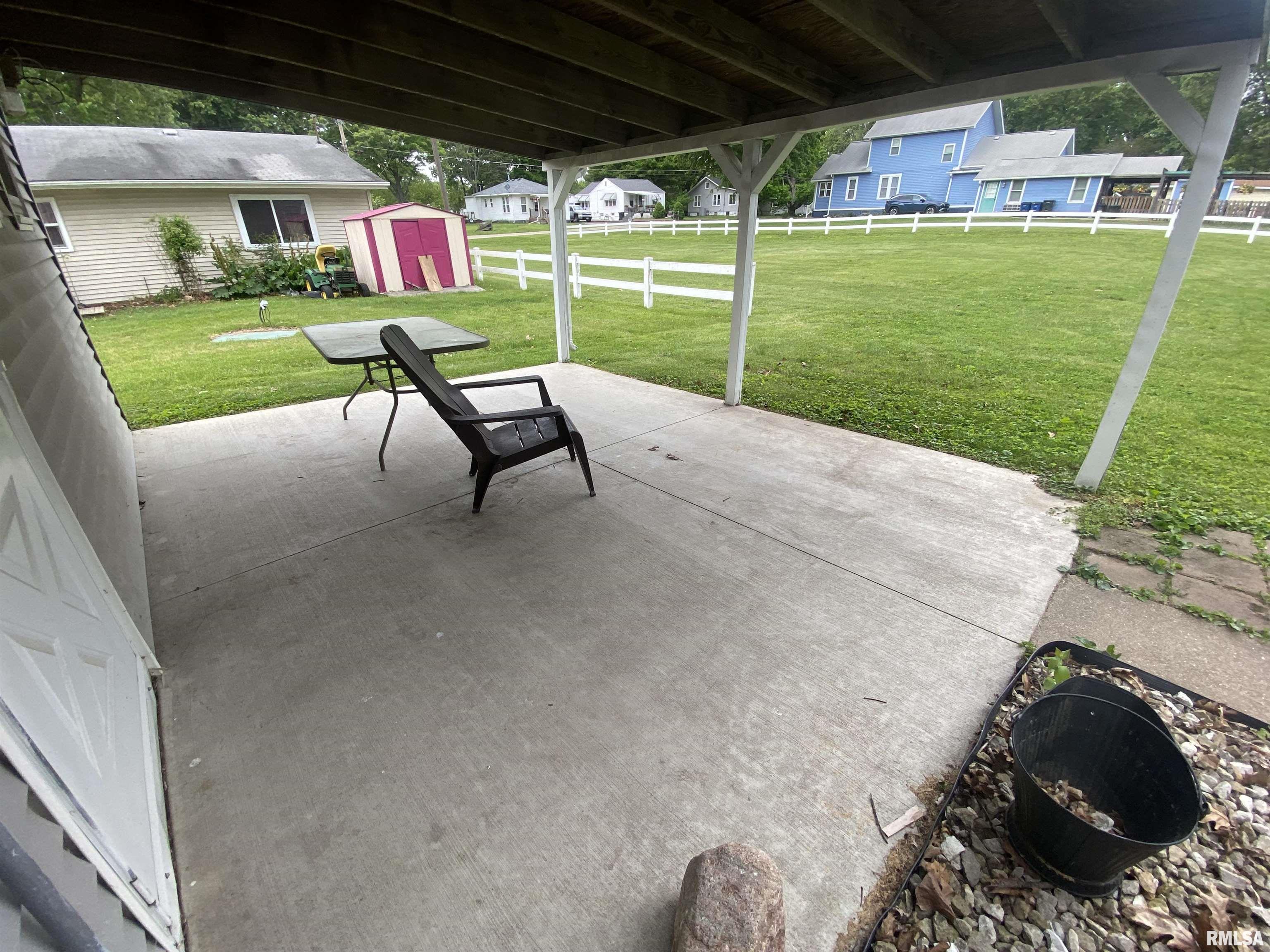 35 West Beech Street Canton, IL 61520 - Photo 38 of 38