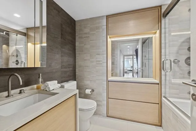 $4,500,000 | 16 Warren Street, Unit PH | TriBeCa