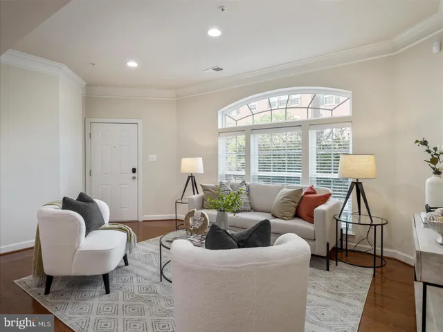 $2,750 | 3623 Spring Hollow Lane, Unit 3623, Frederick, MD 21704