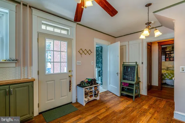 $399,900 | 466 East Main Street, Leola, PA 17540