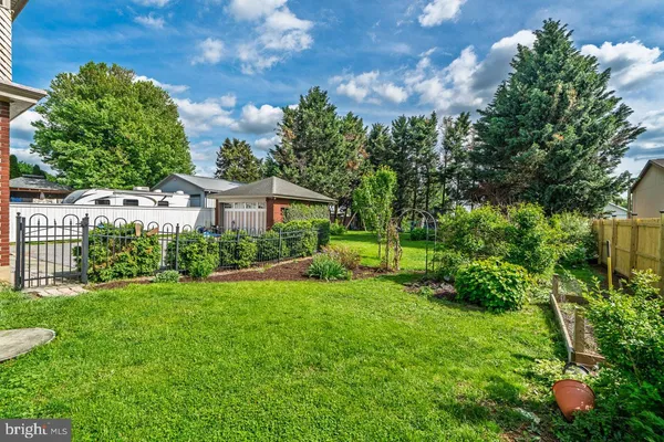 $399,900 | 466 East Main Street, Leola, PA 17540