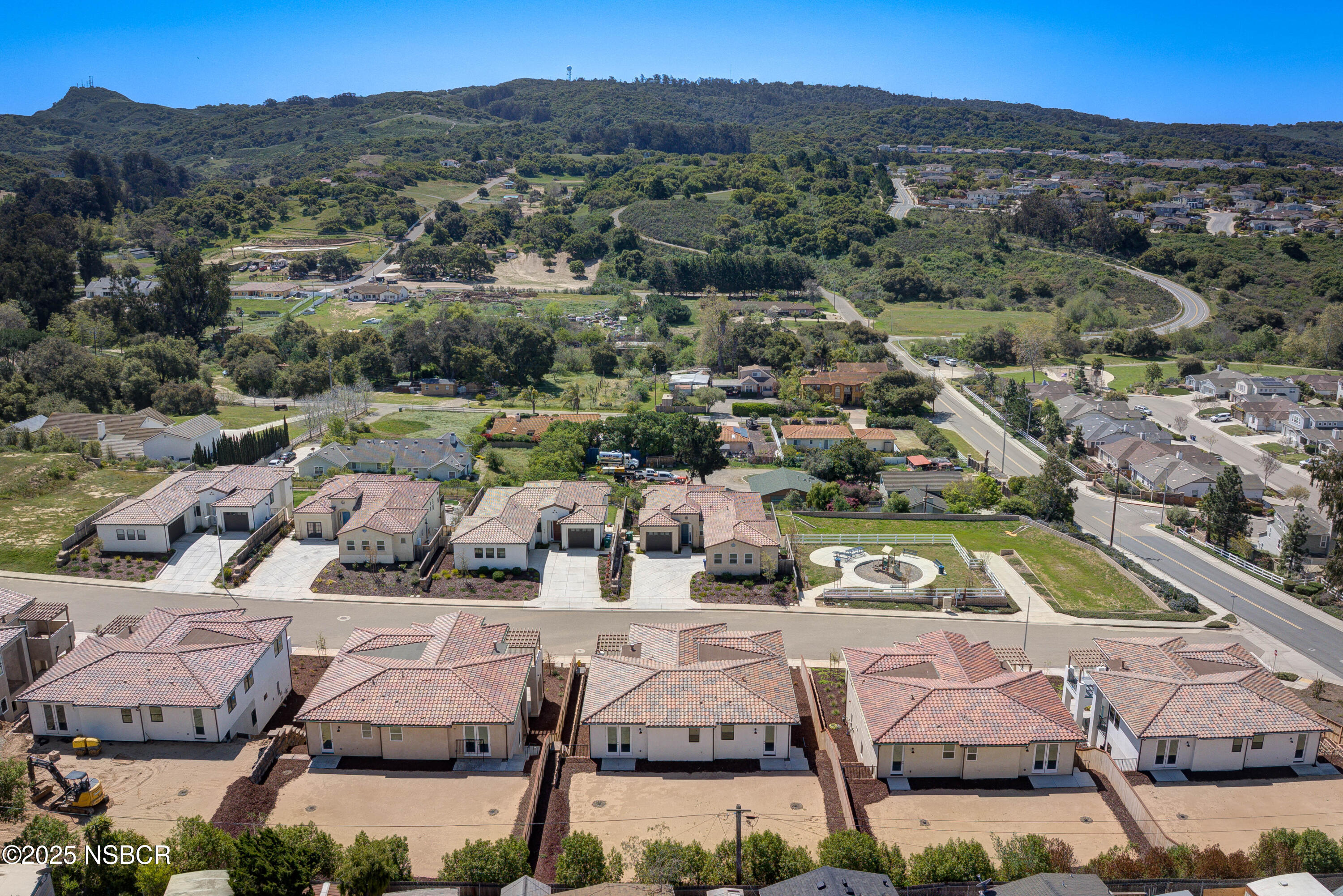 1607 Tuscan Way Santa Maria, CA 93455 - Photo 4 of 37 an aerial view of residential houses with outdoor space