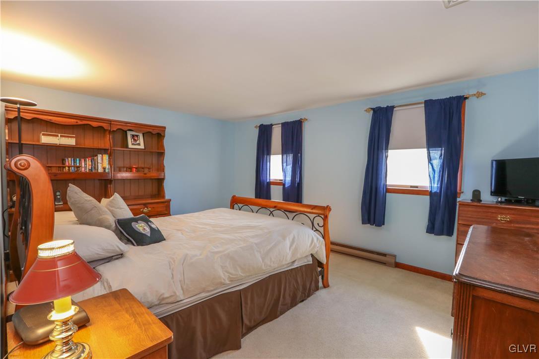 901 Valley Road Northampton, PA 18067 - Photo 19 of 48 Gallery Image 19