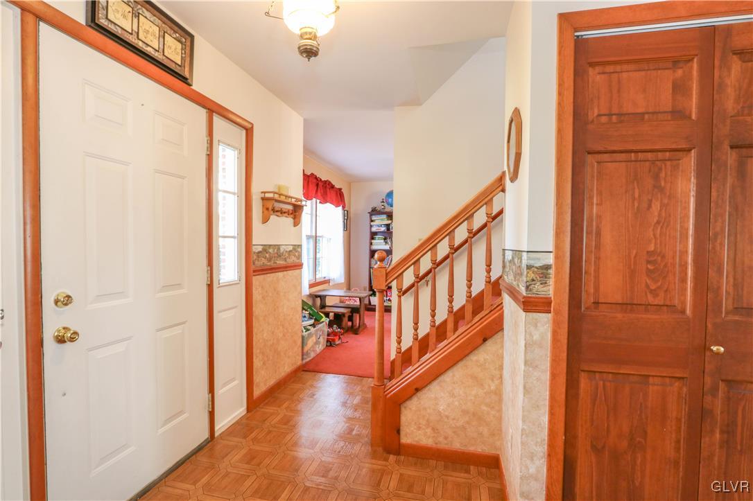 901 Valley Road Northampton, PA 18067 - Photo 5 of 48 Gallery Image 5