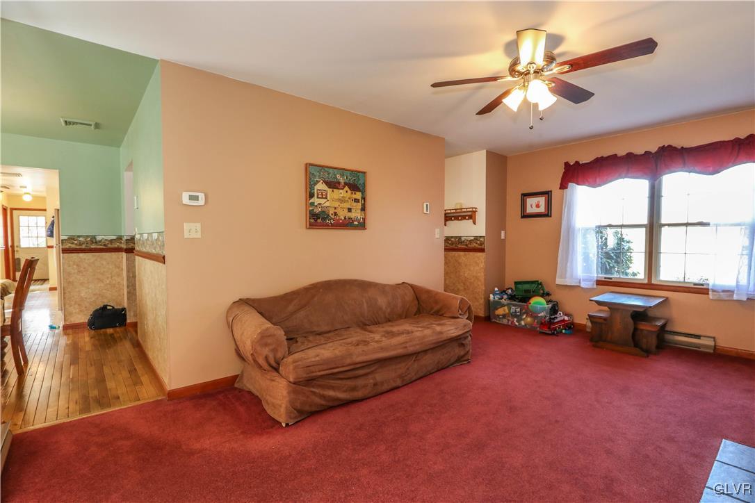 901 Valley Road Northampton, PA 18067 - Photo 8 of 48 Gallery Image 8