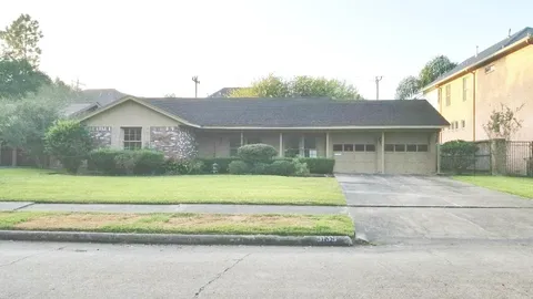 $429,000 | 5135 Darnell Street, Houston, TX 77096