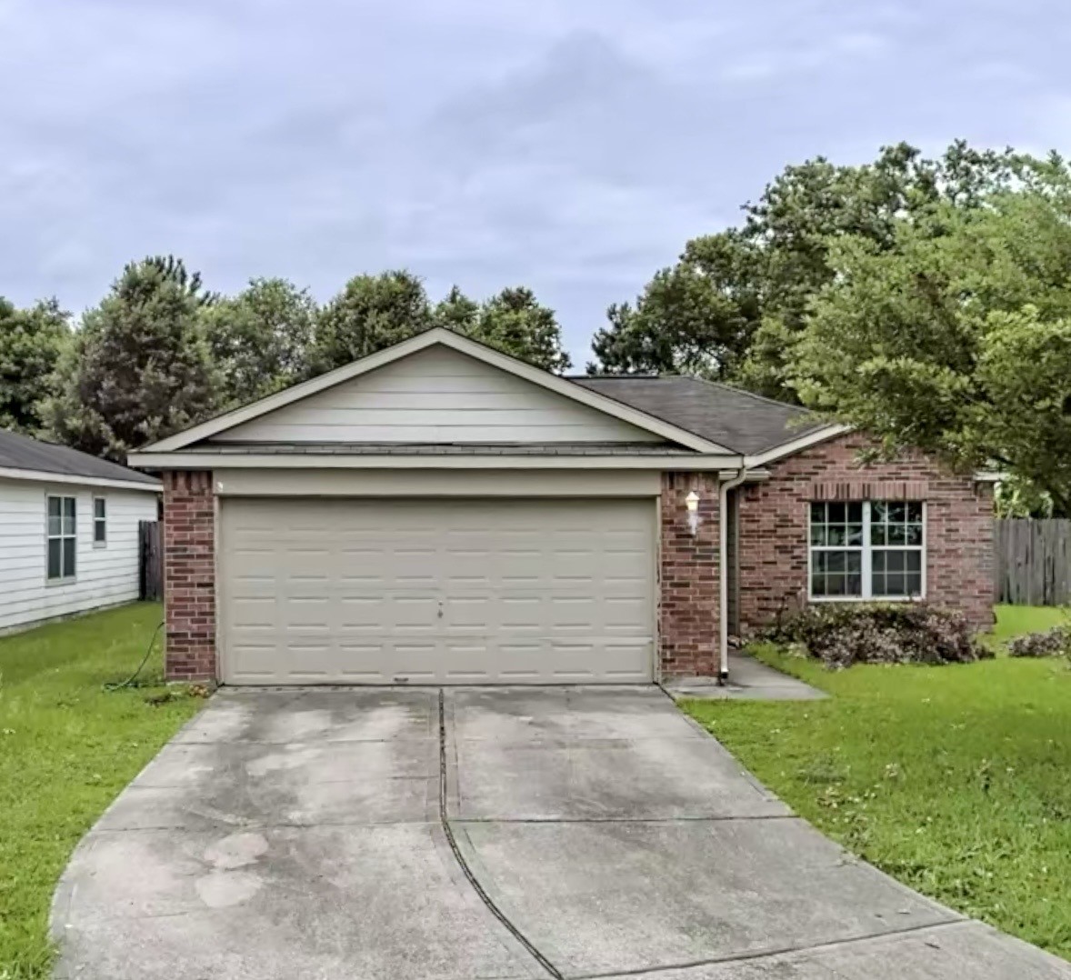 4906 Comal River Loop Spring, TX 77386 - Photo 1 of 8 Gallery Image 1