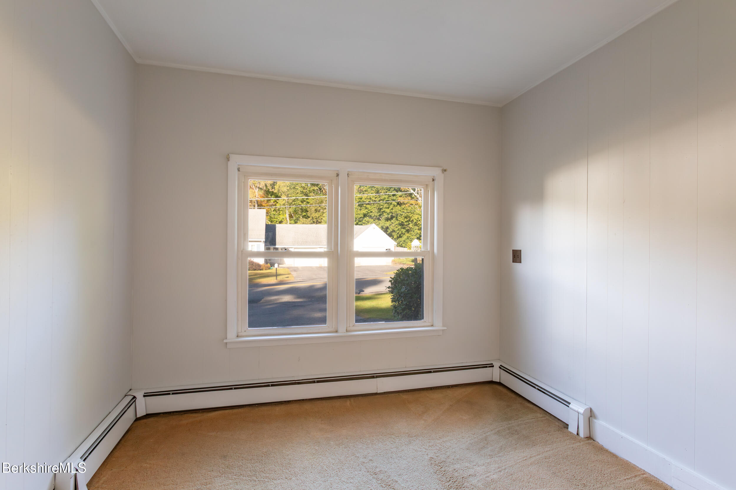 25 Balance Rock Road Lanesborough, MA 01237 - Photo 14 of 37 image-9
