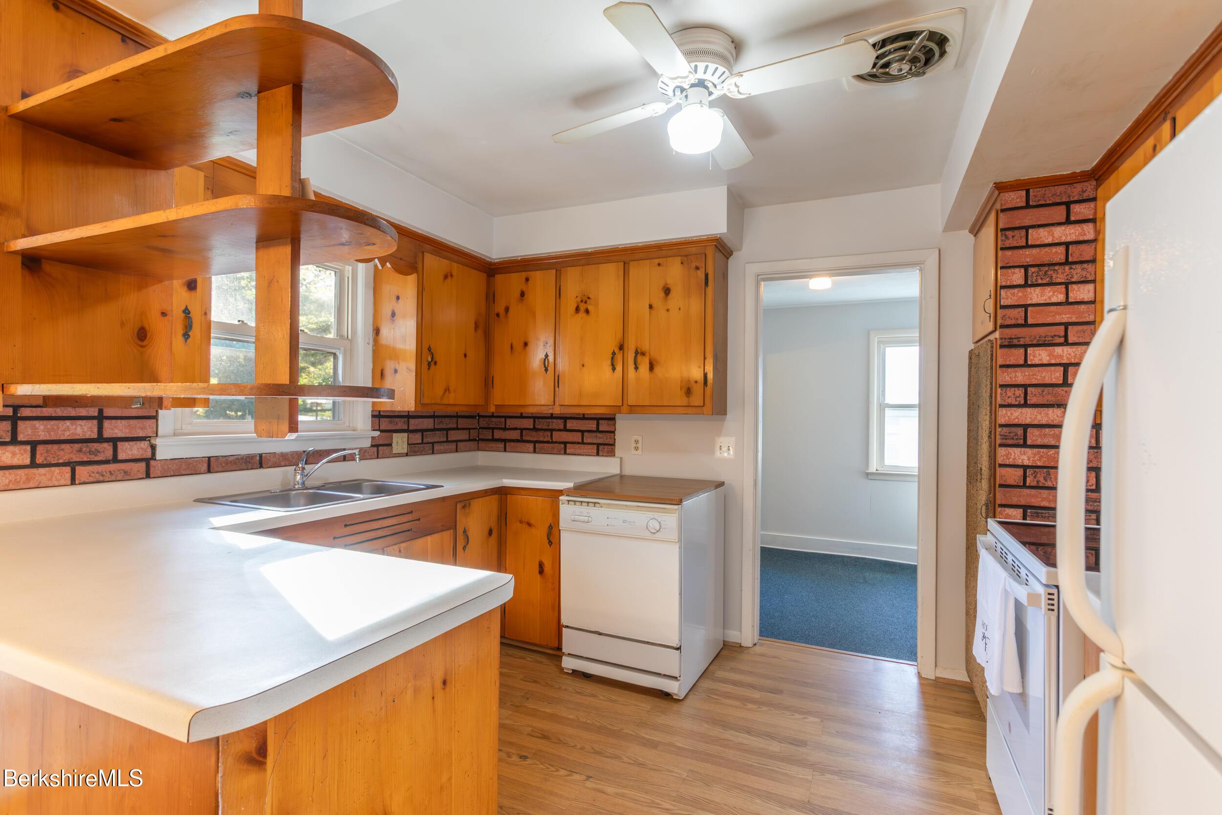 25 Balance Rock Road Lanesborough, MA 01237 - Photo 9 of 37 image-4