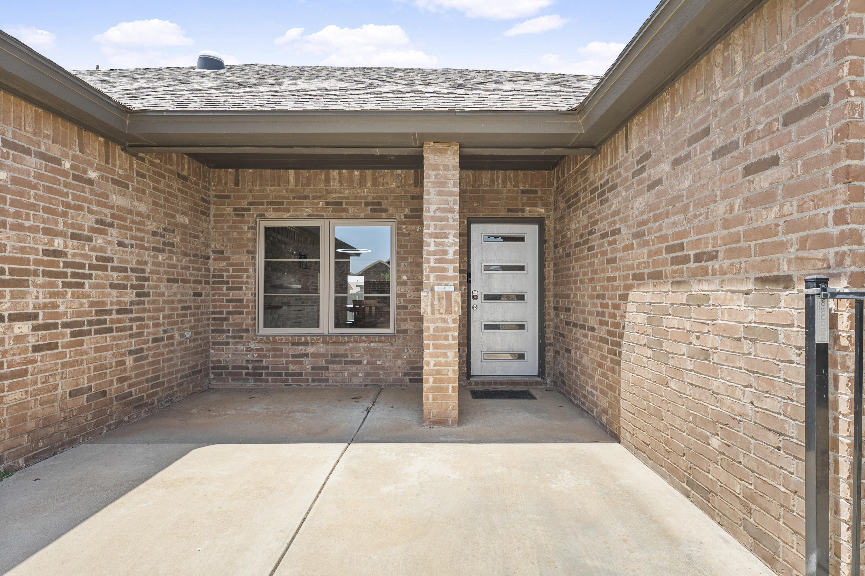 2107 101st Street Lubbock, TX 79423 - Photo 5 of 28 DSC05044