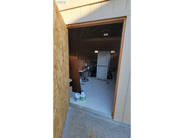 $499,000 | 1570 West Basil Street, Roseburg, OR 97471