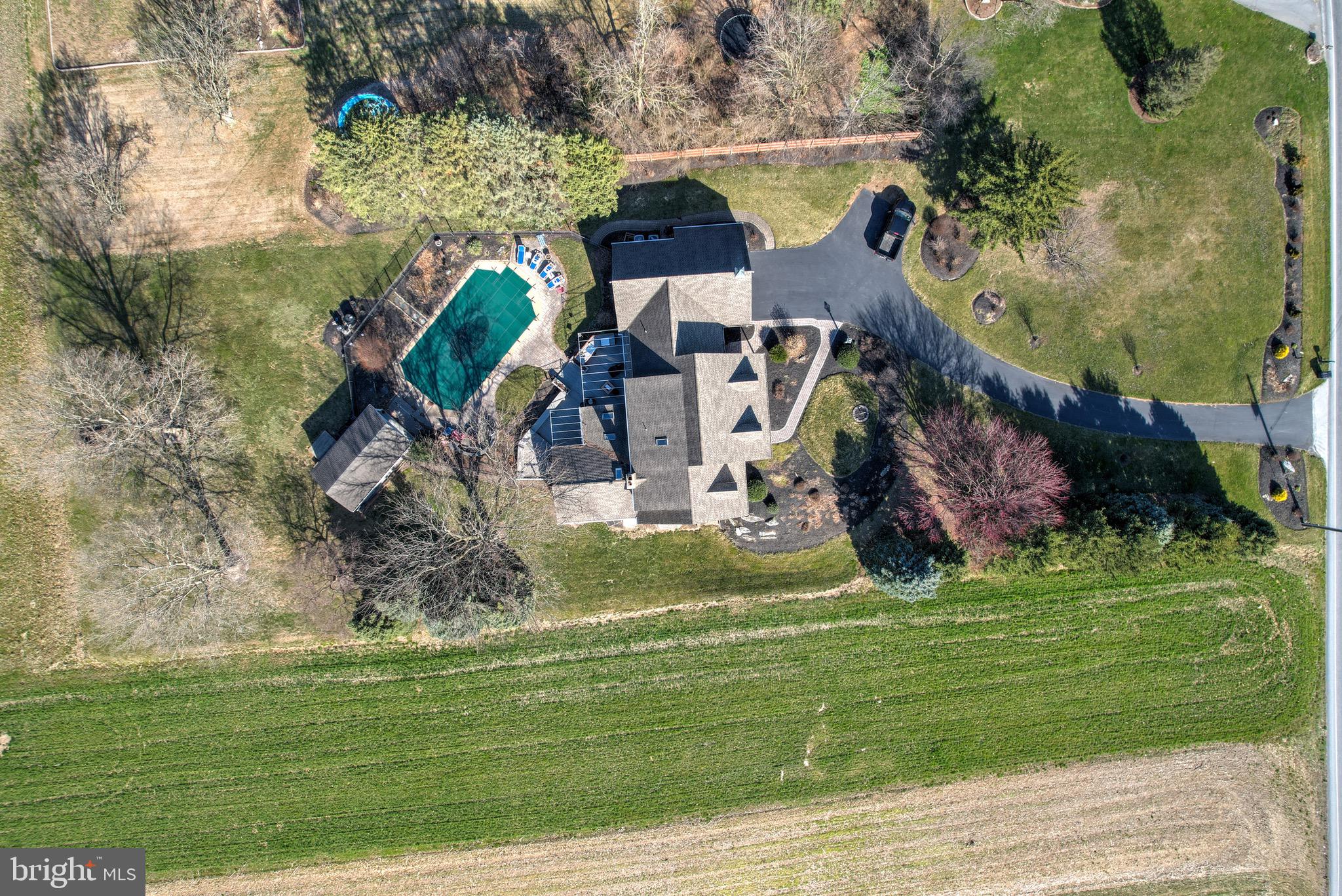 2045 Rockvale Road Lancaster, PA 17602 - Photo 2 of 91
