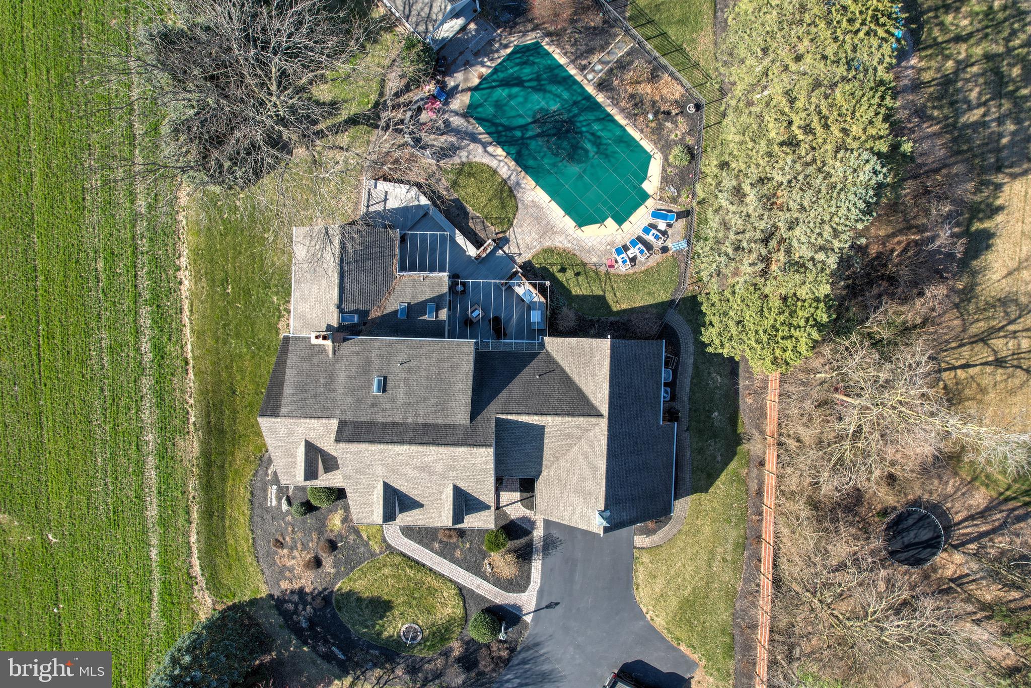 2045 Rockvale Road Lancaster, PA 17602 - Photo 3 of 91