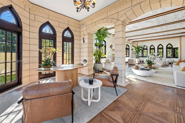 $38,500,000 | 49 Palm Avenue, Miami Beach, FL 33139