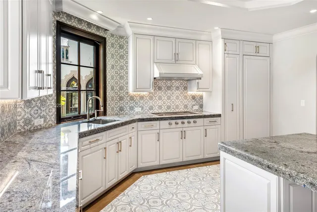 $38,500,000 | 49 Palm Avenue, Miami Beach, FL 33139