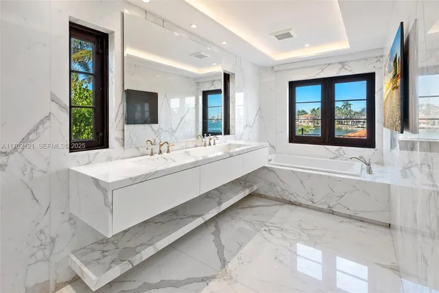 $38,500,000 | 49 Palm Avenue, Miami Beach, FL 33139