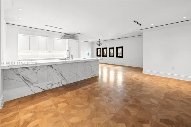 $38,500,000 | 49 Palm Avenue, Miami Beach, FL 33139