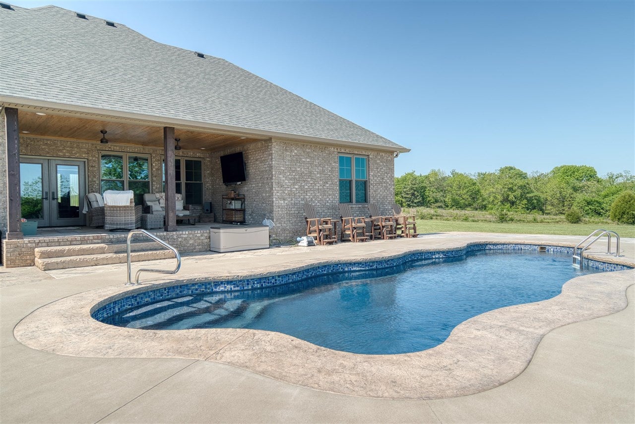 2257 Montgomery Road Auburn, KY 42206 - Photo 34 of 43 Gallery Image 34