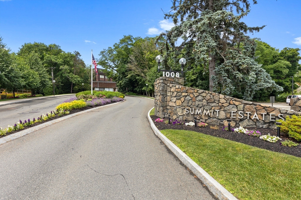 1002 Paradise Road, Unit 1C Swampscott, MA 01907 - Photo 29 of 32 Gallery Image 29