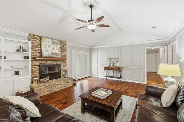 $449,000 | 1000 Bert Drive, Arlington, TX 76012