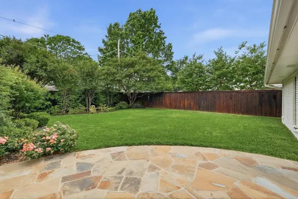 $449,000 | 1000 Bert Drive, Arlington, TX 76012
