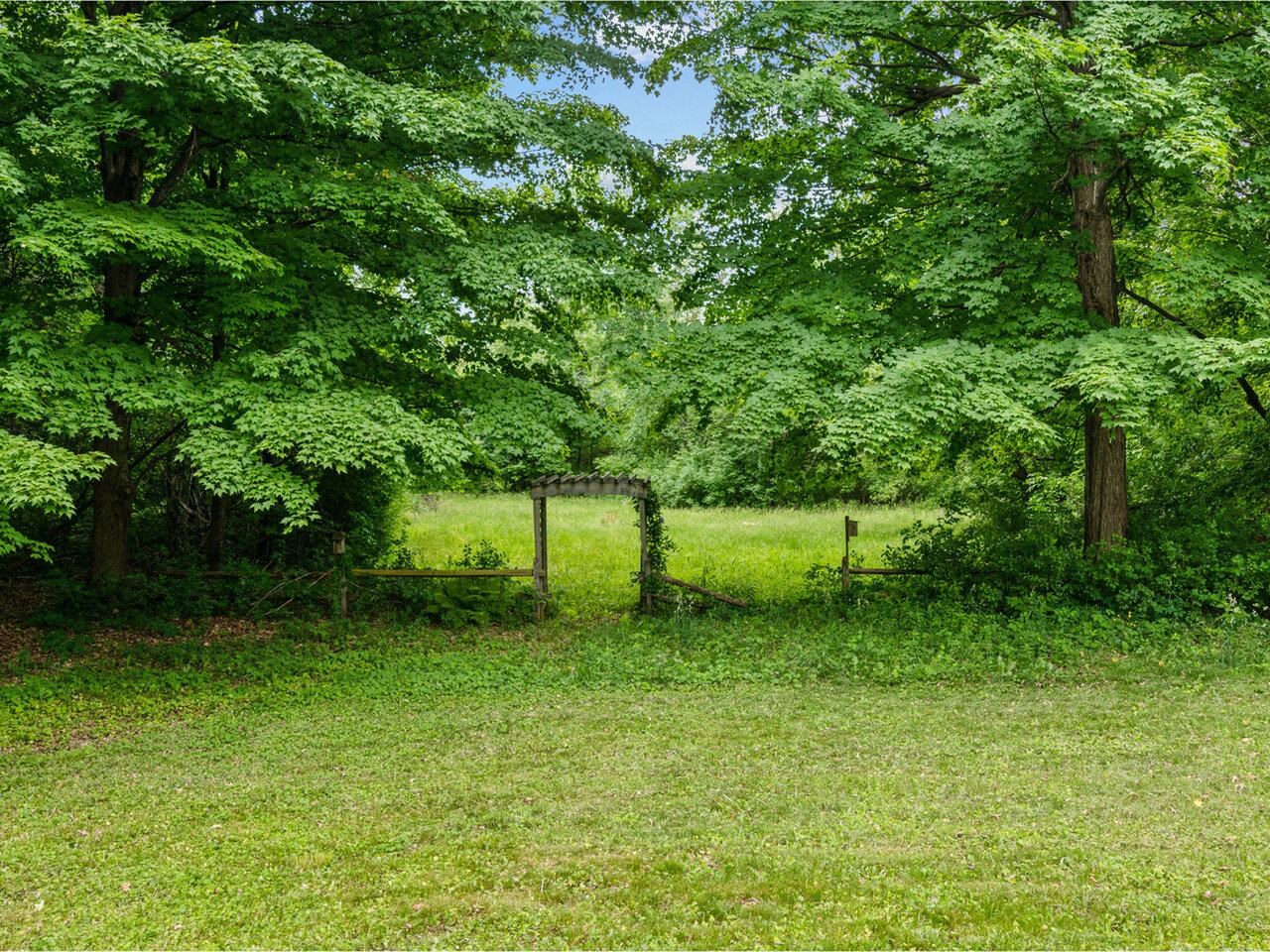 426 Place Road West Hinesburg, VT 05461 - Photo 27 of 40 Gallery Image 27