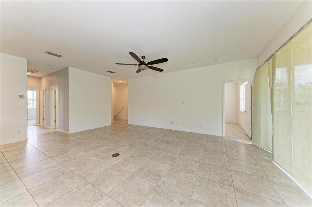 8143 Miramar Way, Unit 8143 Lakewood Ranch, FL 34202 - Photo 11 of 98