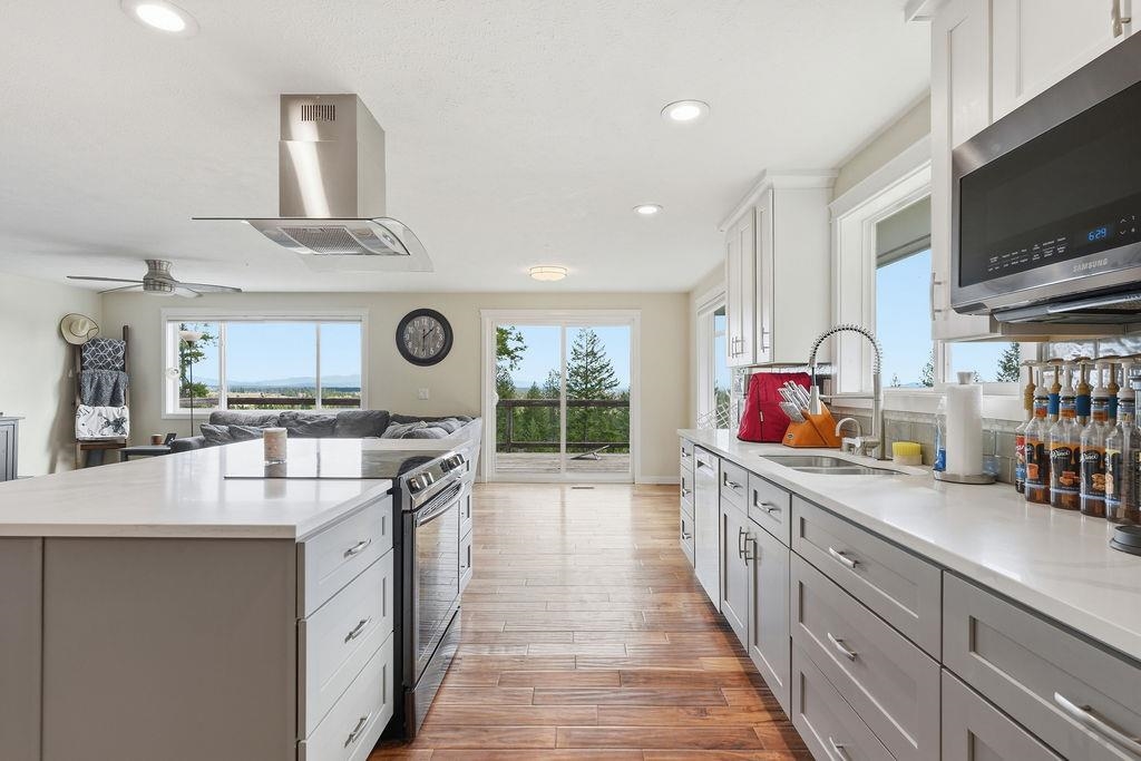 4724 Price Road, Unit B Clayton, WA 99110 - Photo 12 of 49