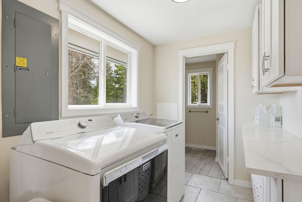 4724 Price Road, Unit B Clayton, WA 99110 - Photo 15 of 49