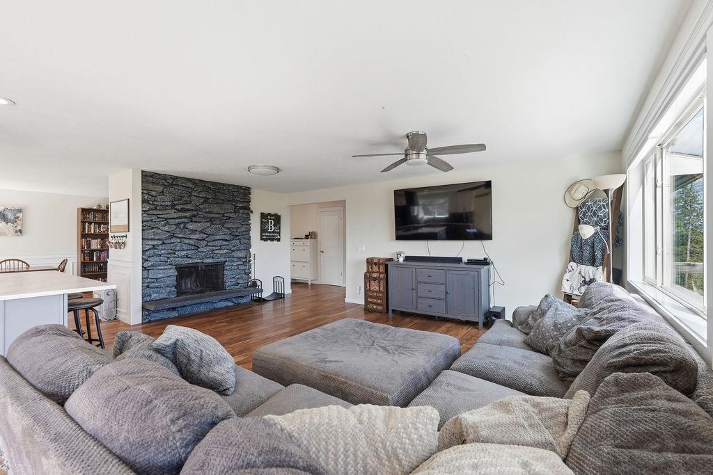 4724 Price Road, Unit B Clayton, WA 99110 - Photo 17 of 49