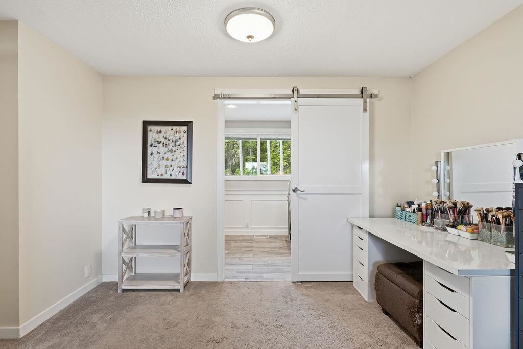 4724 Price Road, Unit B Clayton, WA 99110 - Photo 25 of 49