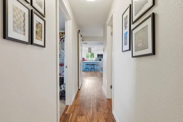 $700,000 | 4724 Price Road, Unit B, Clayton, WA 99110