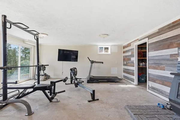 $700,000 | 4724 Price Road, Unit B, Clayton, WA 99110