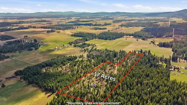 $700,000 | 4724 Price Road, Unit B, Clayton, WA 99110