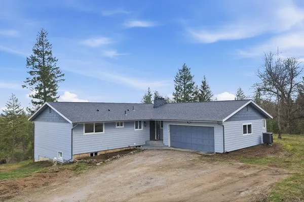 $700,000 | 4724 Price Road, Unit B, Clayton, WA 99110