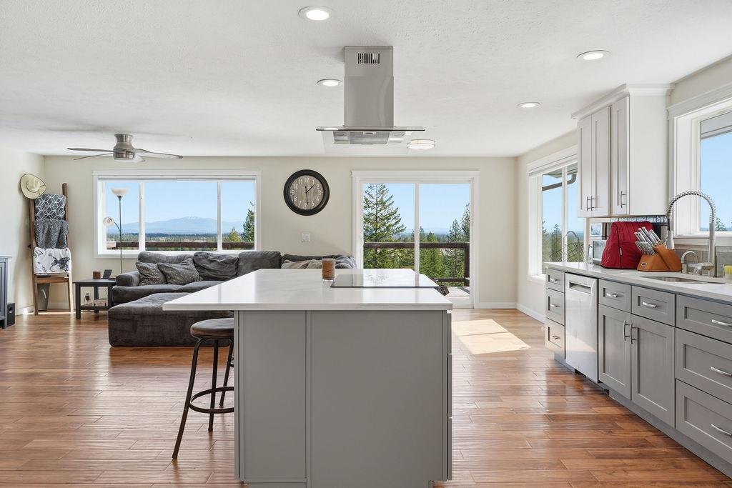 4724 Price Road, Unit B Clayton, WA 99110 - Photo 8 of 49