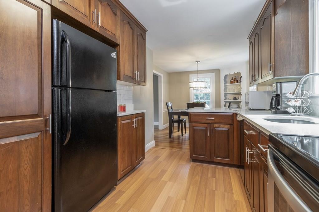 6 Millbrook Road Westwood, MA 02090 - Photo 16 of 33 Gallery Image 16