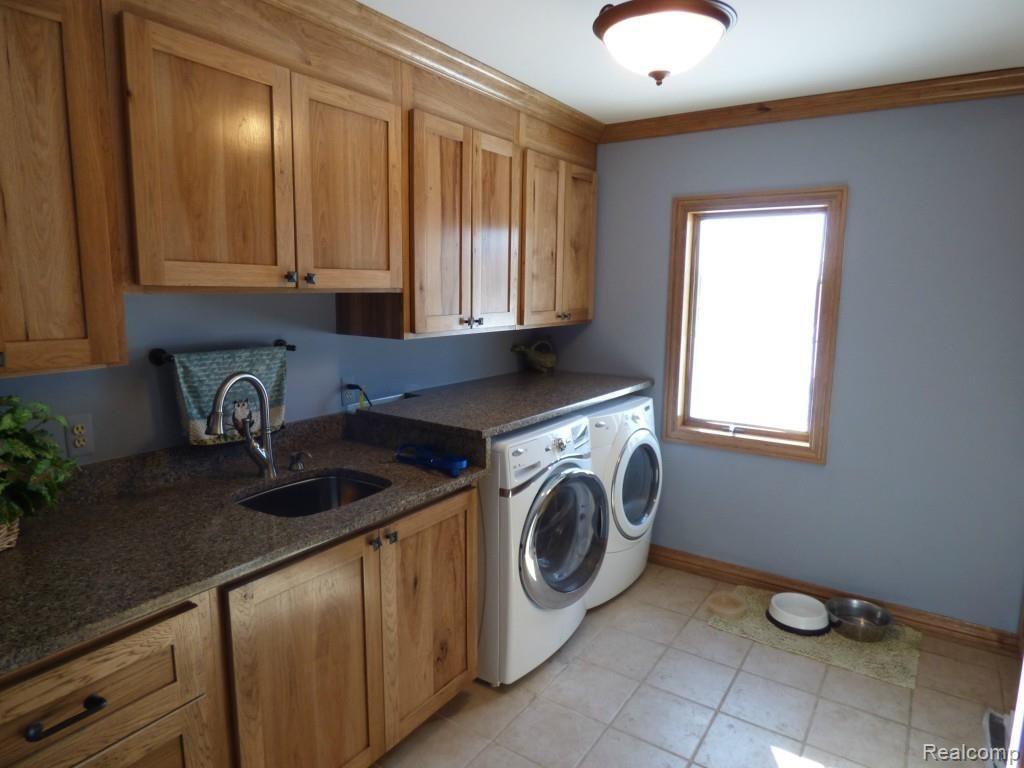 401 Palms Road Columbus, MI 48063 - Photo 20 of 59 P1010853.jpg