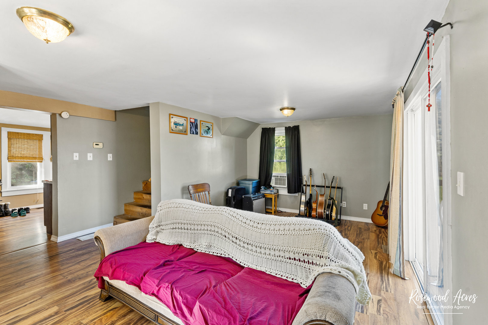 3115 East 1942nd Road Ottawa, IL 61350 - Photo 8 of 16 a bedroom with bed and window