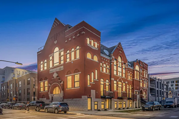 $1,149,000 | 505 West Elm Street, Unit 5, Chicago, IL 60610